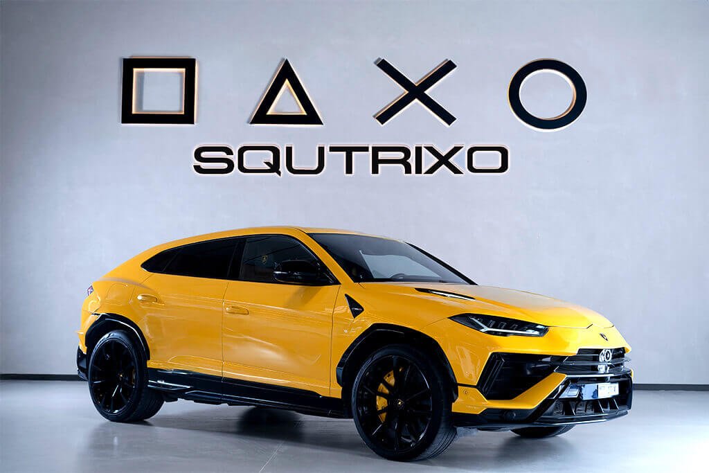 Lamborghini-Urus-S-2023-1